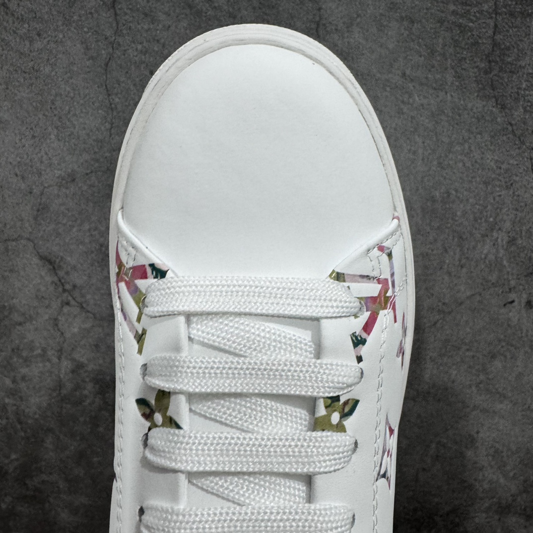 图片[5]-【广东顶级纯原】Louis Vuitton Time Out Low Sneaker LV 舒畅系列休闲松糕锯齿底系列板鞋n配件抽屉礼盒 防尘布袋 身份卡 小票采用软质粒面头层牛革拼接制成鞋面材质高密度电脑车线工艺 小牛真皮内里贴附nPU超软脚感乳胶鞋垫 外置隔色厚实橡胶大底 Size：35-39-莆田鞋批发中心