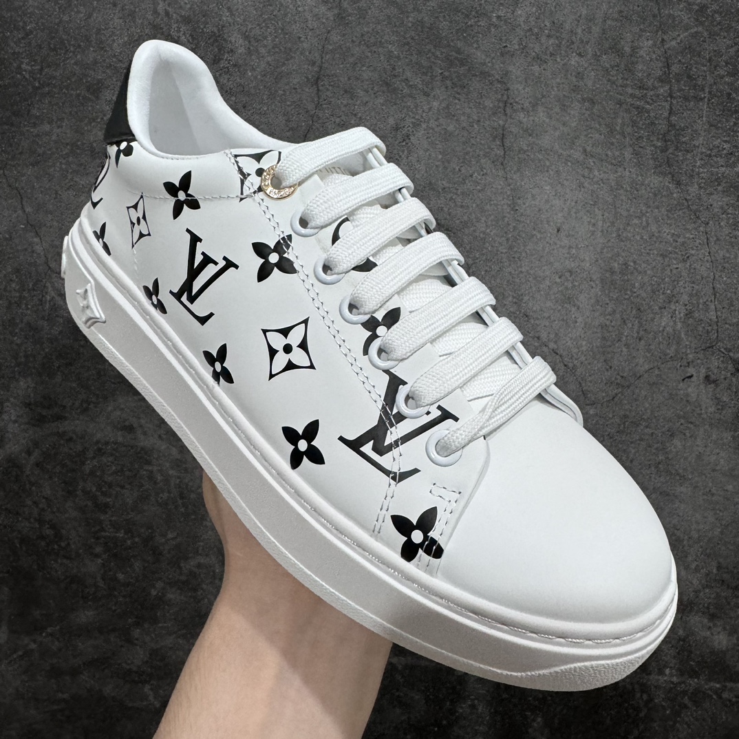 图片[3]-【广东顶级纯原】Louis Vuitton Time Out Low Sneaker LV 舒畅系列休闲松糕锯齿底系列板鞋n配件抽屉礼盒 防尘布袋 身份卡 小票采用软质粒面头层牛革拼接制成鞋面材质高密度电脑车线工艺 小牛真皮内里贴附nPU超软脚感乳胶鞋垫 外置隔色厚实橡胶大底 Size：35-45-莆田鞋批发中心