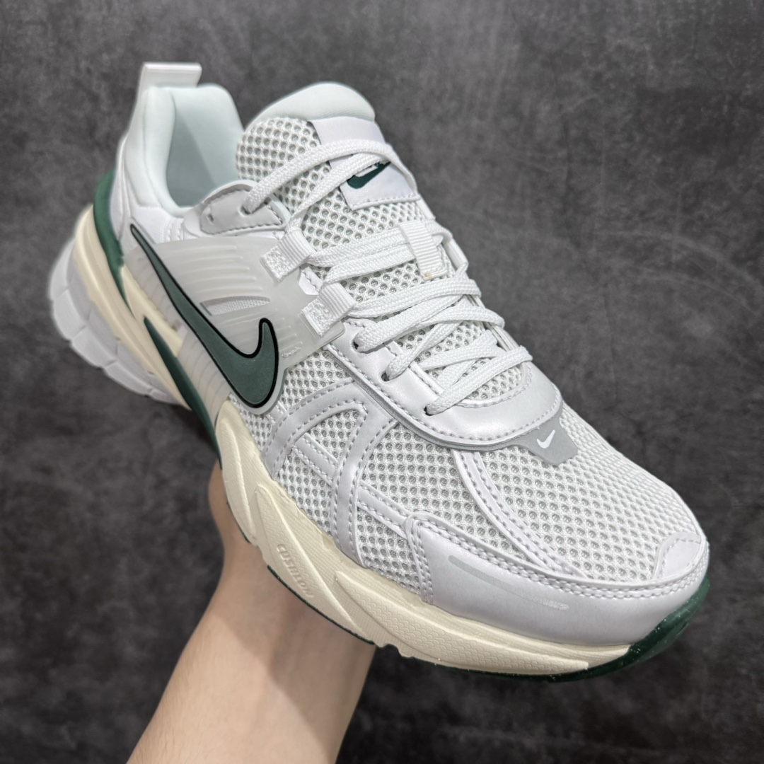 [Pure original special offer] Nike V2K Run shock-absorbing, non-slip, wear-resistant low-top running shoes white and green FD0736-101