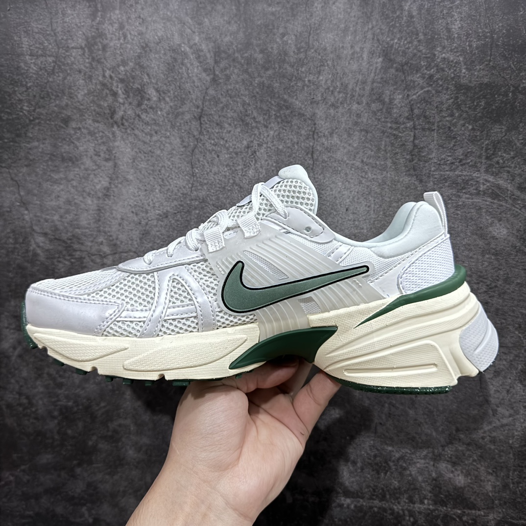 [Pure original special offer] Nike V2K Run shock-absorbing, non-slip, wear-resistant low-top running shoes white and green FD0736-101