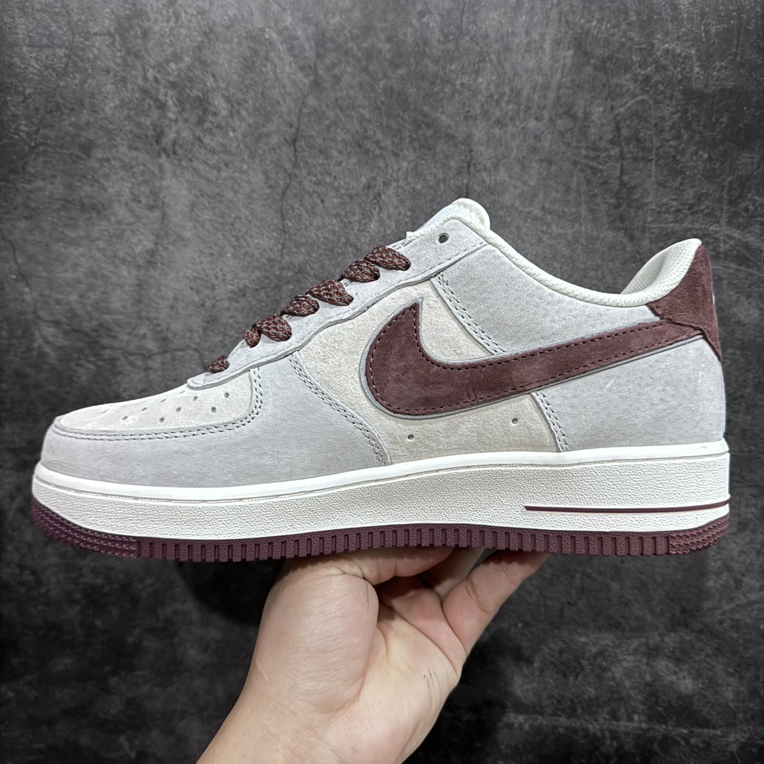 AKIRA x Air Force 1 '07 Low joint gray coffee suede DO3966-163