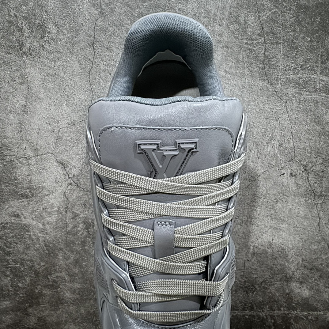 580 【广东顶级纯原】LV Trainer 微胖丁 圆头系带限定联名 深灰碳灰色