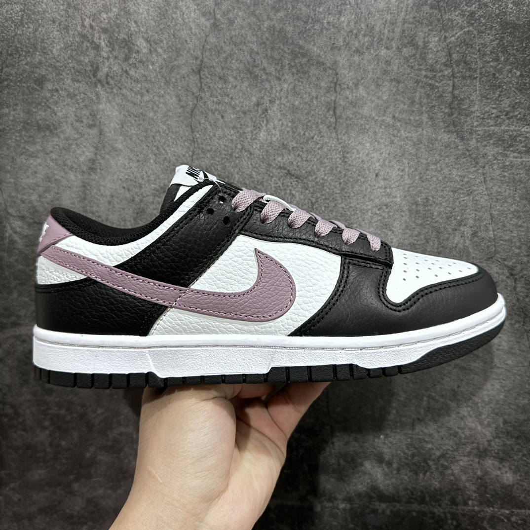 【纯原Z版】Nike SB Dunk Low SP 黑白紫 复古低帮休闲运动滑板板鞋。采用脚感柔软舒适ZoomAir气垫，有效吸收滑板等极限运动在落地时带来的冲击力，为街头运动者们提供更好的保护。 货号 DO7413-991nSize 35.5 36 36.5 37.5 38 38.5 39 40 40.5 41 42 42.5 43 44 44.5 45 46-莆田鞋批发中心