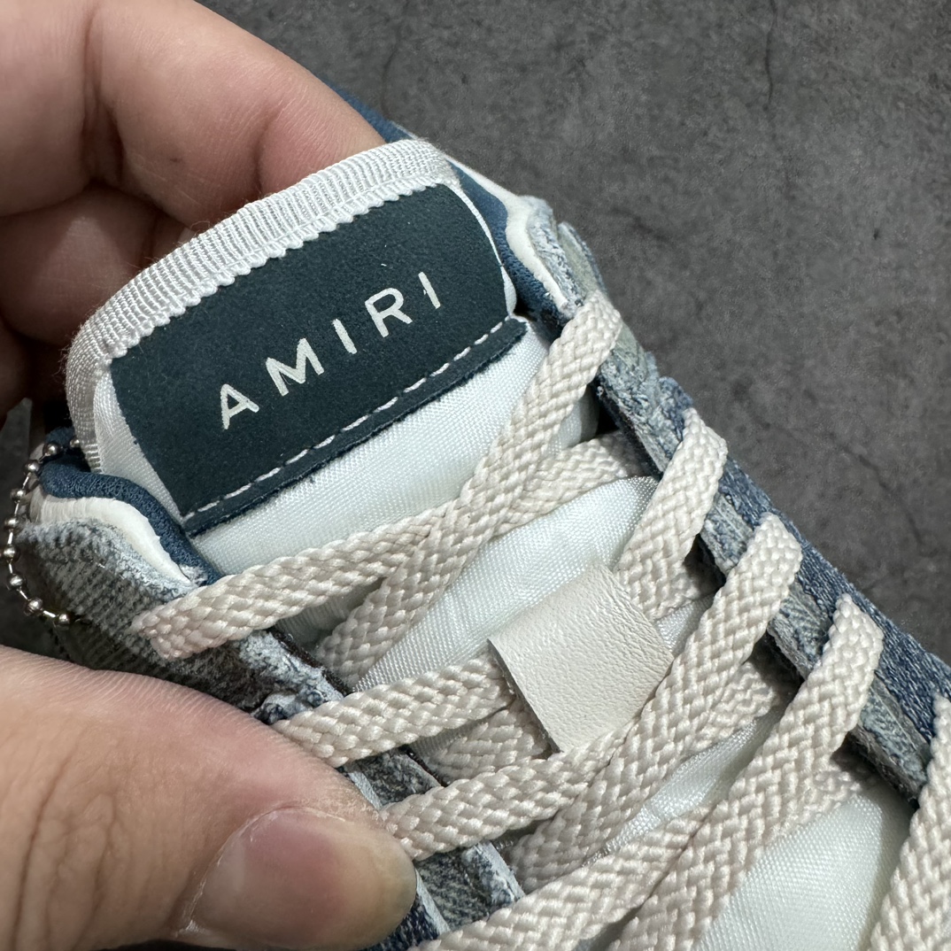 图片[5]-【广东纯原版本】Amiri 埃米尔 Skeleton Low-Skel top Sneakers 骨骼系列 低帮休闲板鞋 蓝牛仔n原版一比一开发 大货相似度百分之98起步 全套原版包装已经复刻到缝隙全新订单出货 市售最高版本 外贸 平台高端零售专供品质 原版皮料打造 正确骨头形状 鞋舌外翻细节 头层牛皮双层加厚鞋面 鞋帮侧面骨头采用两张牛皮贴合处理 立体感更好 皮料切口均油边处理 定制金属LOGO铭牌及吊牌 及其复杂的工艺已经完全攻克 可对比市面任何版本  尺码：36 37 38 39 40 41 42 43 44 45-莆田鞋批发中心