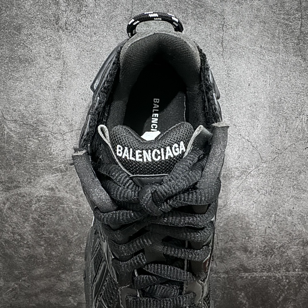 520 【XA版本】Balenciaga Runer 巴黎世家7代 破坏风 手工做旧款复古老爹鞋 纯黑