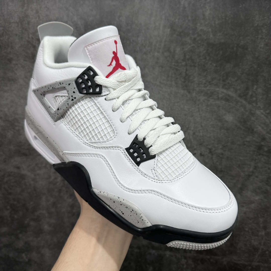 图片[3]-【KW纯原】Air Jordan 4 AJ4 乔4 \”White Cement \” 白水泥 货号：840606-190nnn耗时多个月巨作 重金购买原楦原纸板确保原汁原味 完美呈现四代版型正确鞋头弧度 原装鞋舌织唛标n原厂TPU网格 不打皱 原厂电控针车系统原厂港宝加持 正确后跟弧度 细节随意对比市面任何版本‼️n原厂织唛标 市面唯一采用原装皮料正确网格工艺 全方位一致匹配官方细节全网唯一私模 最大尺码达到48.5码  尺码：40 40.5 41 42 42.5 43 44 44.5 45 45.5 46 47.5 48.5-莆田鞋批发中心