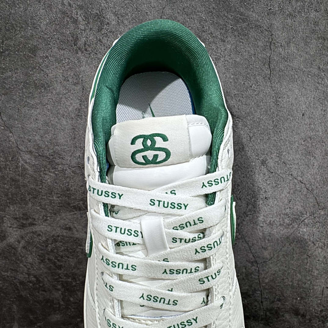 260 【定制版】Nike SB Dunk Low x Stussy 斯图西联名米白绿” JH5812-912