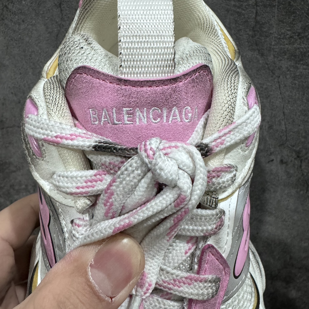 图片[7]-【XA版本】Balenciaga巴黎世家11代 Cargo圆头系带舒适百搭休闲老爹鞋 白粉色nn全网独家首批出货  配件齐全终端优势供货  官方主推款 必火款的湖南兴昂原厂渠道 原厂组合大底原厂鞋面 正确做旧 细节见高清实拍 Size：35 36 37 38 39 40 41 42 43 44 45 46-莆田鞋批发中心