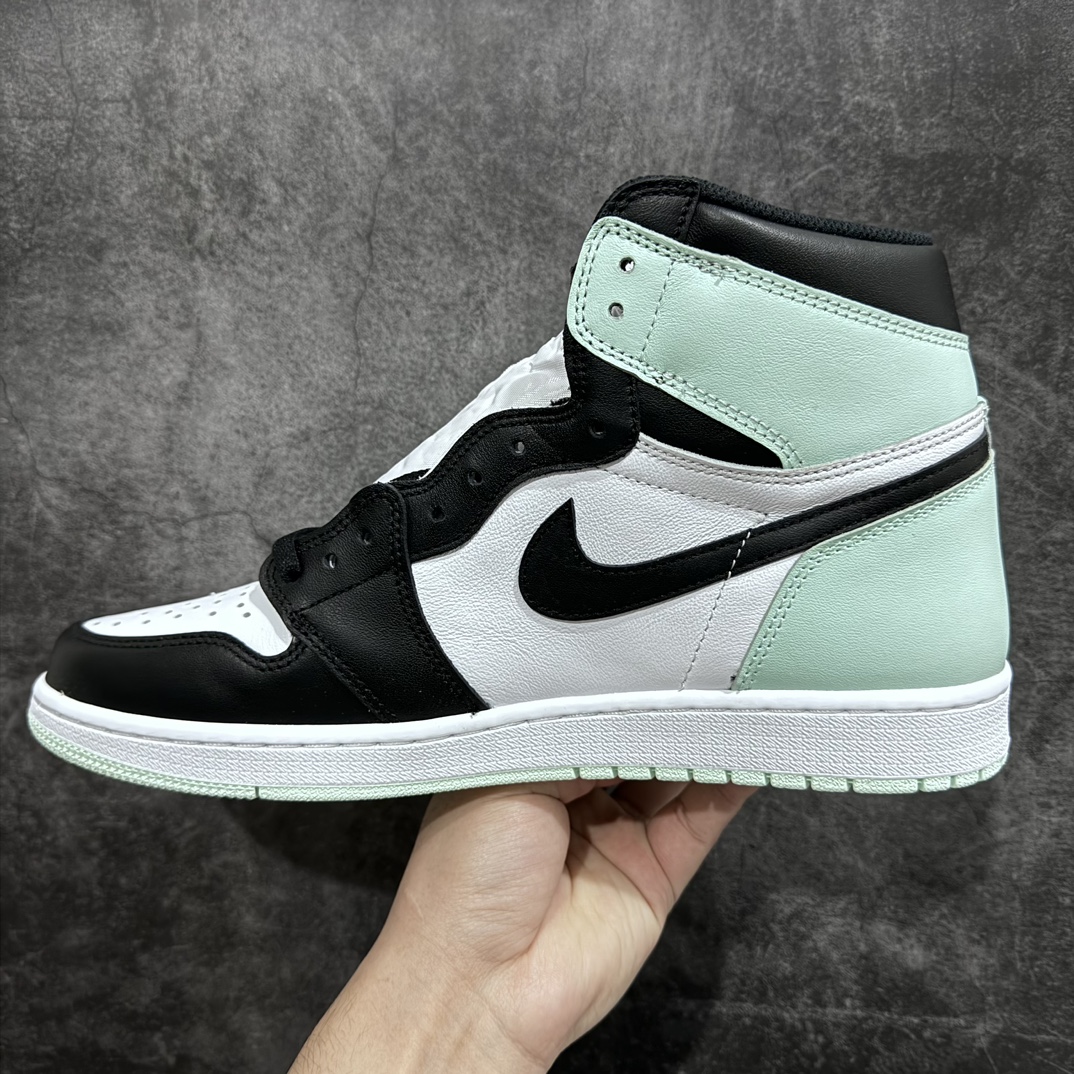 550 【渠道版本】AJ1 “Igloo” 薄荷脚趾 861428-100