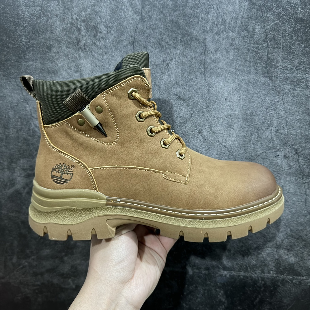 【广东纯原版本】Timberland添柏岚/天伯伦 户外休闲高帮时尚马丁靴系列nn广东大厂出品 全新工艺升级 23ss秋冬新款 原盒原包装 面料采用意大利🇮🇹进口手抓牛皮，搭配防臭防腐真皮乳胶鞋垫，给您完美的穿着体验，质量考究耐穿，型男必备，专治不帅，高品质脚感一流！n Size：38 39 40 41 42 43 44 (皮鞋码) 编码：TL355470-莆田鞋批发中心