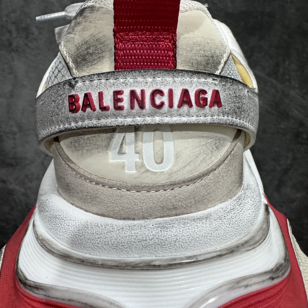 图片[2]-【XA版本】Balenciaga巴黎世家11代 Cargo圆头系带舒适百搭休闲老爹鞋 白红色nn全网独家首批出货  配件齐全终端优势供货  官方主推款 必火款的湖南兴昂原厂渠道 原厂组合大底原厂鞋面 正确做旧 细节见高清实拍 Size：35 36 37 38 39 40 41 42 43 44 45 46-莆田鞋批发中心