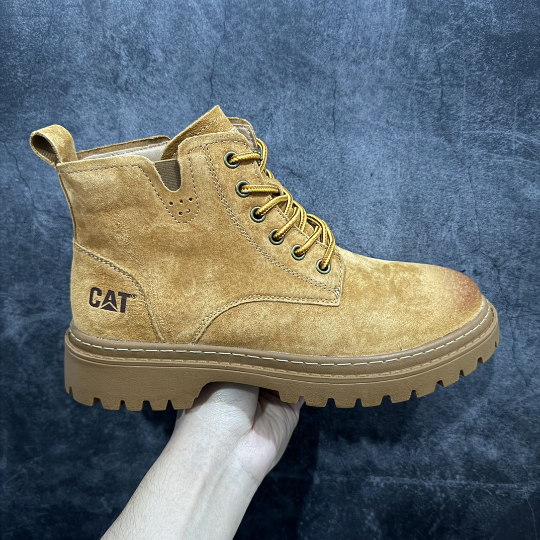 【广东纯原版本】CAT卡特 户外中帮休闲鞋系列 广东大厂品质 全新工艺升级 侧拉链 大底到五金都是代工厂原材料制作 同原版固特异永不开胶工艺 好货不杀猪 首单质量严格把控 全网独家首发 全鞋真牛皮材料 品质毋庸置疑 全套官网统一包装 今年冬季防寒户外专用 日常随意搭配 货号: P725658Y 尺码: 39 40 41 42 43 44( 皮鞋码)-选品中心