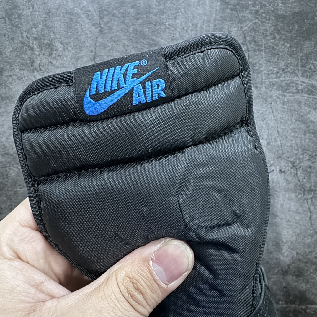 图片[6]-【OG新版原盒版】Air Jordan 1 ” University Blue “ AJ1乔1高帮文化篮球鞋 黑蓝麂皮 DZ5485-042nn高端零售平台外贸专供品质行业第一梯队大厂出品原鞋原厂皮料开发打造 完美低趴后仰鞋头 鞋盒钢印 美金外标 原厂竖纹防尘包装纸 整体楦型完美呈现 最大限度还原公司正品  尺码：36 36.5 37.5 38 38.5 39 40 40.5 41 42 42.5 43 44 44.5 45 46 47.5-莆田鞋批发中心