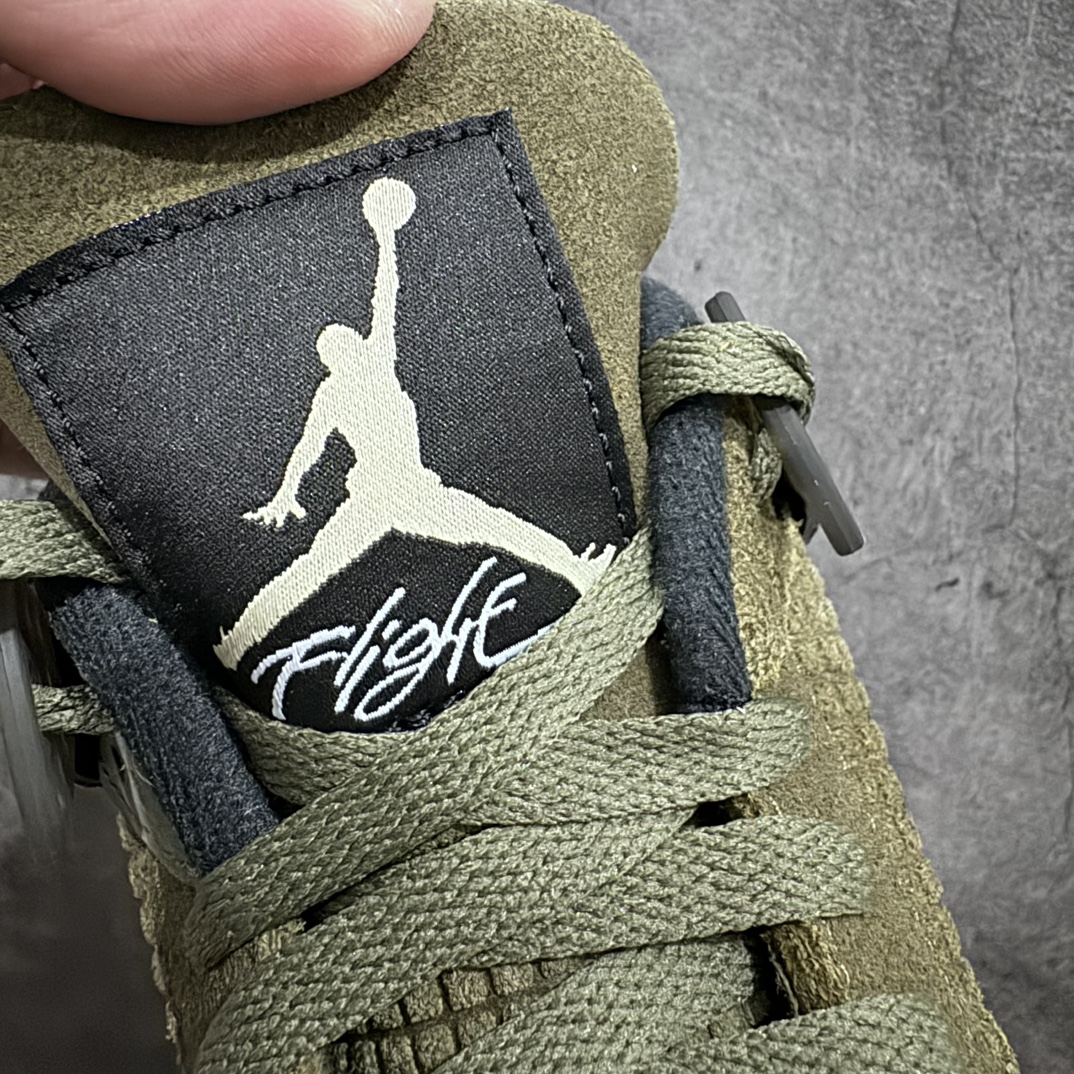 图片[6]-【PK纯原】Air Jordan AJ4 Retro \”Olive Canvas\” 军绿色 FB9927-200 耗时半年巨作 全套原纸板楦头开发 原厂特供皮料加持 确保原汁原味 完美呈现四代版型 一比一鞋头弧度高度鞋身弧度 数据细节工艺流程均保持原鞋一致 原厂TPU网格鞋带扣 正确内里网布 菱角分明不变形无多余毛边 柔软性质感一致于原鞋 原厂织唛标 原厂飞人电绣工艺 尾指中部跳三针 独家绑鞋带手法 印刷中底布 四线拉帮 米色美纹纸贴合固定 进口港宝加持 后跟自然饱满 全鞋荧光划线卡点 追求极致完美 每一双都是工艺品 多重QC质检 超越公司货的品控标准 实实在在的免检产品 尺码：36 36.5 37.5 38 38.5 39 40 40.5 41 42 42.5 43 44 44.5 45 46 47.5-选品中心