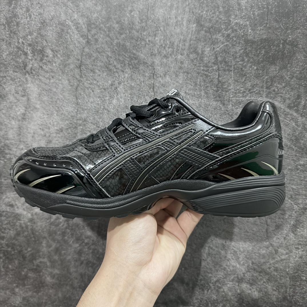 190 ASICS Tiger GEL-1090系列低帮户外风休闲运动跑步鞋 1203A243-022