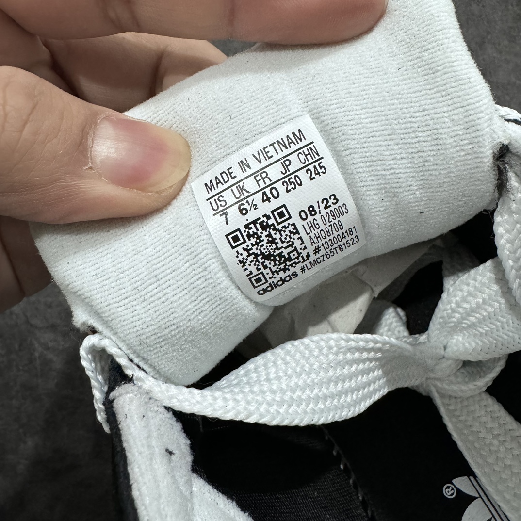 图片[6]-【纯原版】纯原版终于出货💪🏻 AD Campus 00s校园板鞋系列 正确头层猪八皮 正确完美版型，非市面超纤皮面 质感很强大 各位放心使用！绝对比市场任何版本都强💪🏻 黑白生胶首个出货 货号：HQ8708 尺码：35.5-46 半码-选品中心