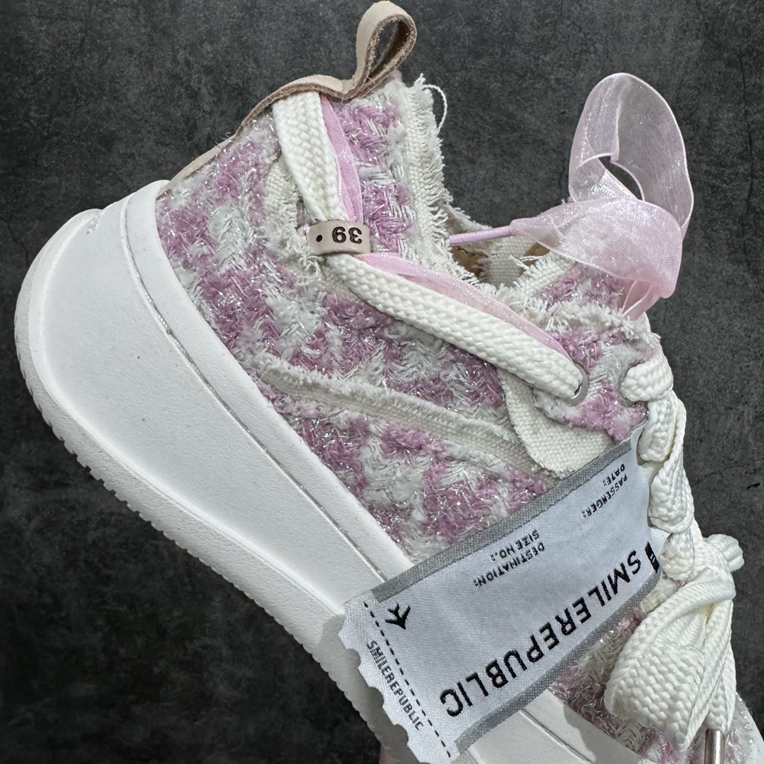 图片[7]-【纯原版本】SMILEREPUBLIC 檀健次主理品牌 最高版本 纯原一致 细节 品质 欢迎对比 众多明星上脚同款厚底开口笑帆布鞋 市售最高品质 市售唯一原厂渠道材料打造 正确布标飞机票 内里皮料带钢印 正确白色大底 区别市场米白色 区别市场各类版本 随意对比PK细节 尺码：35-40-选品中心