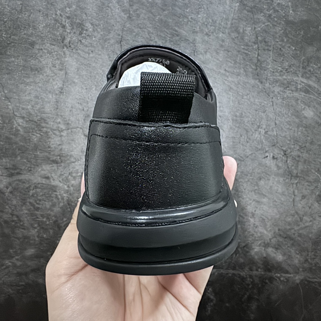 图片[4]-【公司级】ECCO爱步 小红书爆款 新款百搭休闲款 Ecco/爱步男士跑步鞋休闲鞋透气轻质系带轻便运动鞋 ecco爱步是世界四大休闲鞋类品牌之一，总公司设于丹麦。旗下鞋款具有重量轻、材质柔软灵活、穿着舒适的特点。此款ecco 爱步鞋采用拼接工艺，整体高端时尚 简约大气 防滑舒适 尺码：39-44-选品中心