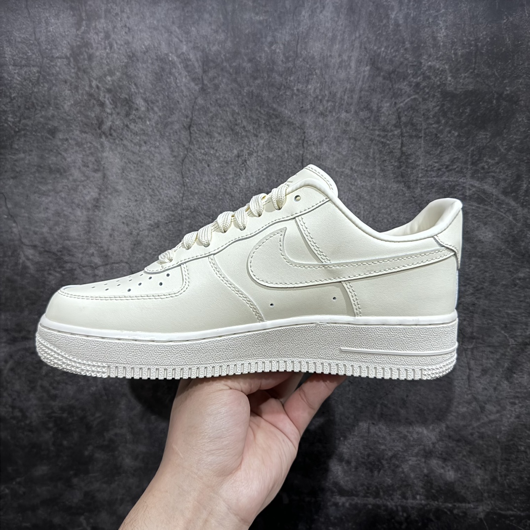 Nike Air Force 1 Low 07 DM0211-101