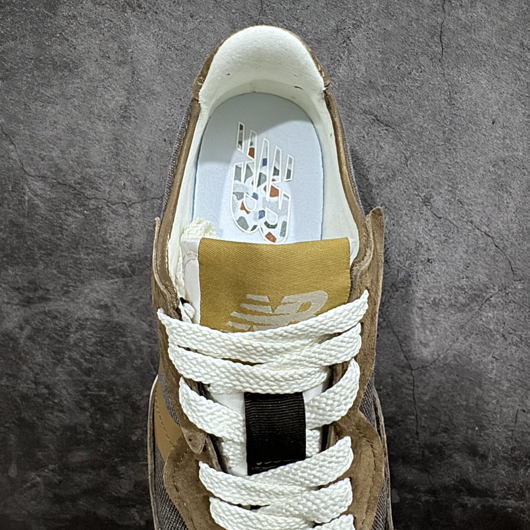 图片[8]-【公司级】New Balance MS327公司级系列 复古休闲运动慢跑鞋 完美清洁度 全新 New Balance NB327 系列，以更纯粹的复古风格设计打造的全新造型。侧身还以解构设计，将 N 字标志以做旧压花样式呈现，样式别具新意。而麂皮、冲孔皮革的塑造，则呈现出高级怀旧气质，也让鞋款在奢华时装风格与运动氛围之间达到了平衡 货号： U327WPD 尺码：36-45-选品中心