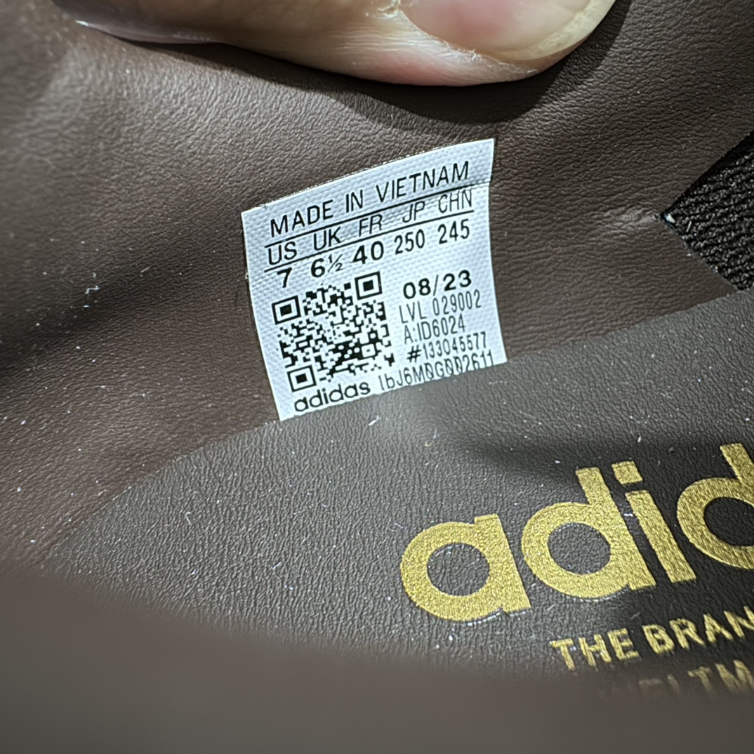 图片[6]-【纯原版】Notitle x Adidas Originals Samba 防滑耐磨低帮板鞋 男女款 桑巴联名 米棕黑/奶牛马毛 ID6024 顶级纯原 市售最正确版本 完美版型 配件齐全 正确卡色 正确头层材料 质感特别强 非普通版本 尺码：35.5-46半码-选品中心