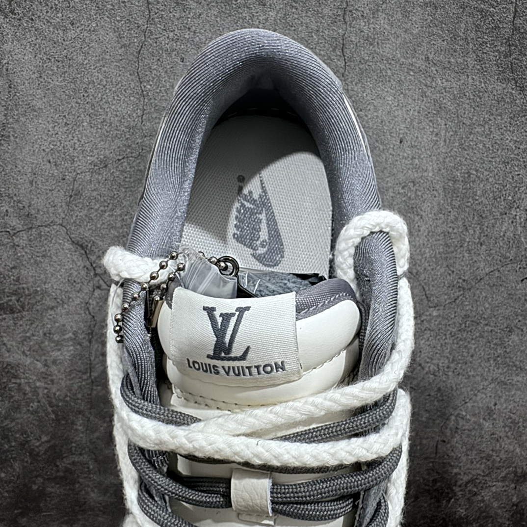 图片[8]-【定制版】Nike SB Dunk Low x Louis Vuitton 高端定制绑带 夜光深灰n纯原大厂出品 极力推荐👏n原装头层材料 独家版型蒸餾加工n帶來的是更好的视觉和脚感体验n大厂纯原品质出货 清洁度 电绣工艺皮料切割干净无任何毛边 细节完美 官方货号：FC1688 138 尺码：36 36.5 37.5 38 38.5 39 40 40.5 41 42 42.5 43 44 44.5 45-莆田鞋批发中心