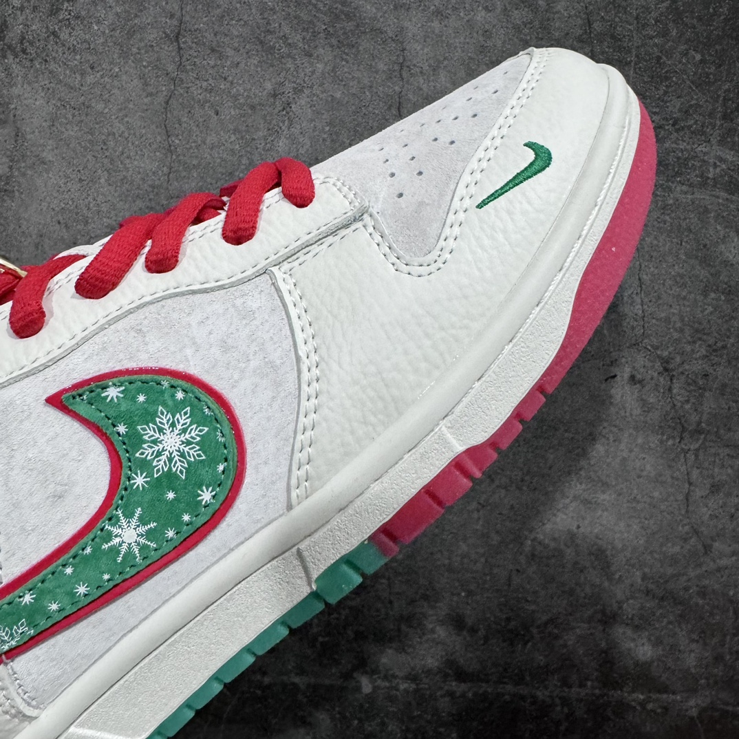 Customized Nike SB Dunk Low x Undefeated High-end Custom Christmas XB5181-318