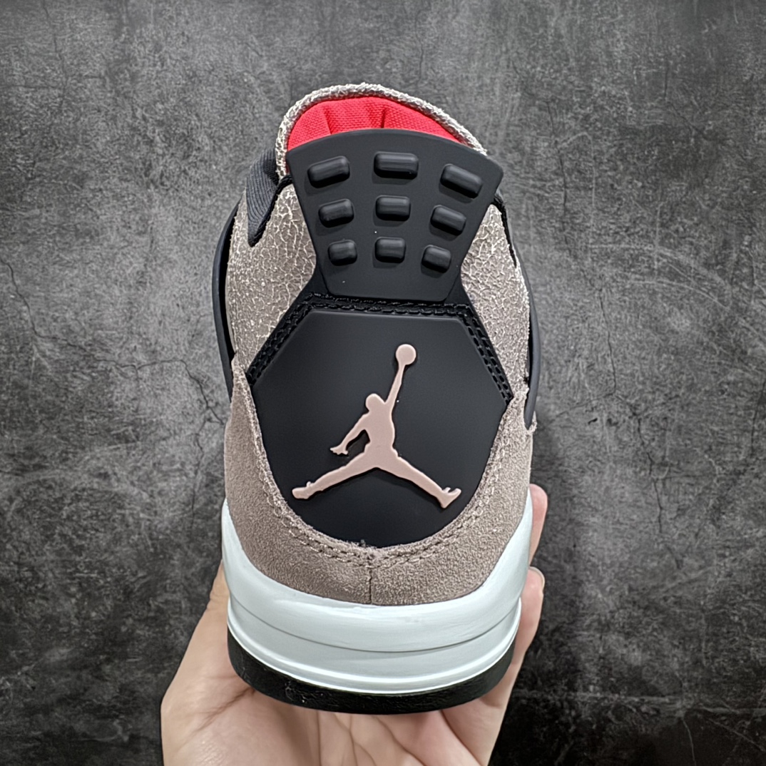 图片[4]-【KW纯原】 Air Jordan AJ4 Retro黑棕摩卡 龟裂纹 DB0732-200nn耗时多个月巨作 重金购买原楦原纸板确保原汁原味 完美呈现四代版型正确鞋头弧度 原装鞋舌织唛标n原厂TPU网格 不打皱 原厂电控针车系统原厂港宝加持 正确后跟弧度 细节随意对比市面任何版本‼️n原厂织唛标 市面唯一采用原装皮料正确网格工艺 全方位一致匹配官方细节全网唯一私模 最大尺码达到48.5码  尺码：40 40.5 41 42 42.5 43 44 44.5 45 45.5 46 47.5 48.5-莆田鞋批发中心