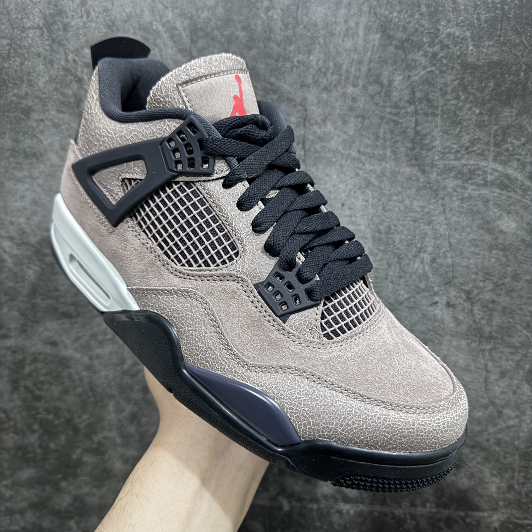 图片[3]-【KW纯原】 Air Jordan AJ4 Retro黑棕摩卡 龟裂纹 DB0732-200nn耗时多个月巨作 重金购买原楦原纸板确保原汁原味 完美呈现四代版型正确鞋头弧度 原装鞋舌织唛标n原厂TPU网格 不打皱 原厂电控针车系统原厂港宝加持 正确后跟弧度 细节随意对比市面任何版本‼️n原厂织唛标 市面唯一采用原装皮料正确网格工艺 全方位一致匹配官方细节全网唯一私模 最大尺码达到48.5码  尺码：40 40.5 41 42 42.5 43 44 44.5 45 45.5 46 47.5 48.5-莆田鞋批发中心