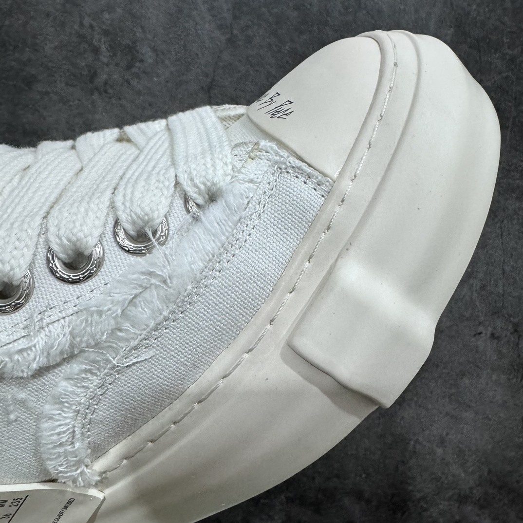 图片[6]-【广东纯原版本】xVessel 吴建豪 新款牛轧糖系列，真正莞产，做法顶级ZP复刻 于文文 李汶翰 罗一周 吴克群 刘逸云 白澍 田嘉瑞 明星同款 ！整体设计有一种巴黎世家和匡威的结合版简直搭配的不要太帅气啊，采用原版进口帆布面料质感超好！整鞋是采用原版硫化鞋的做法，整体暗藏锋芒，流露活力气场，让你自在掌控。 面料 进口帆布布料 内里 进口透气网布 全鞋身进口超弹海绵 35-45-选品中心