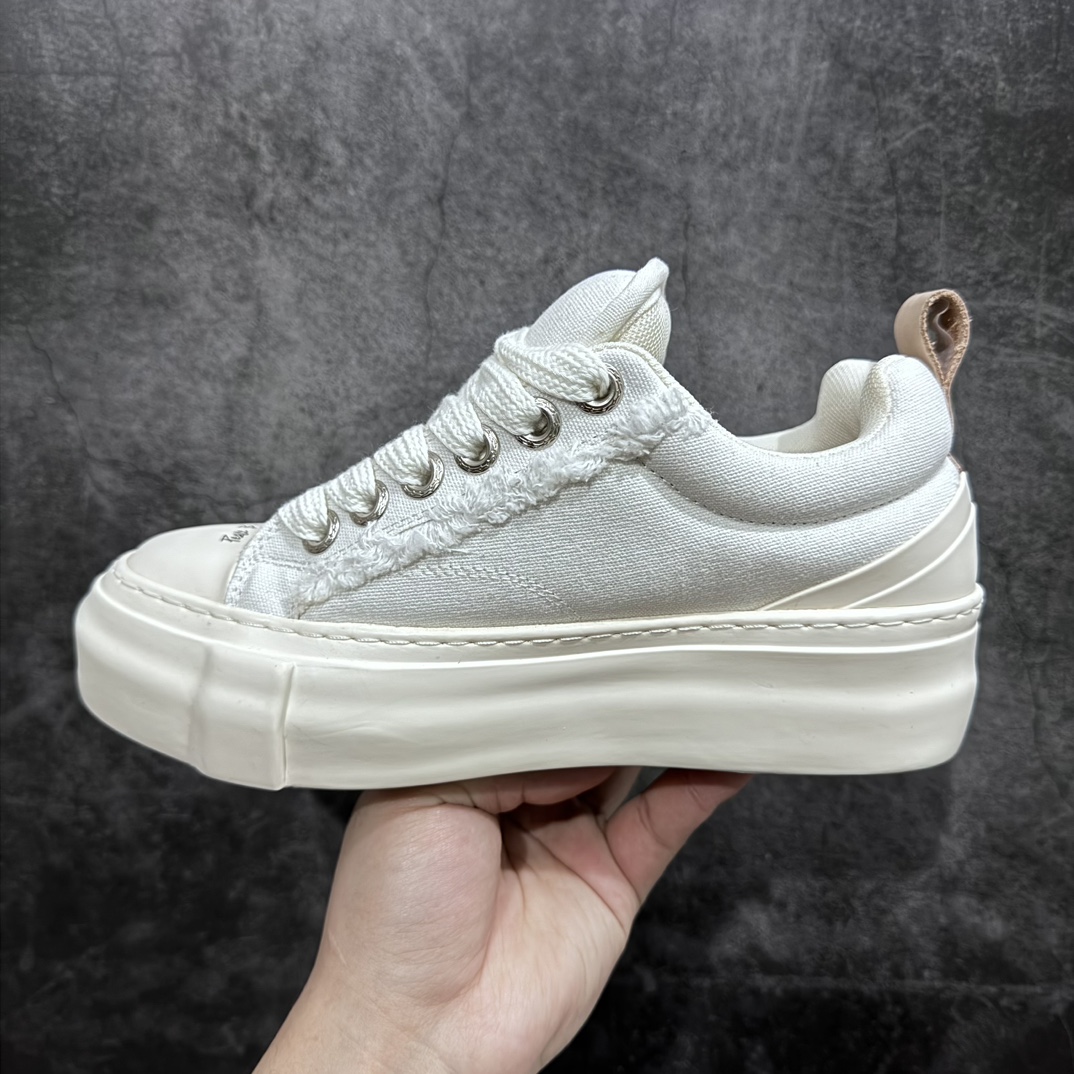 图片[2]-【广东纯原版本】xVessel 吴建豪 新款牛轧糖系列，真正莞产，做法顶级ZP复刻 于文文 李汶翰 罗一周 吴克群 刘逸云 白澍 田嘉瑞 明星同款 ！整体设计有一种巴黎世家和匡威的结合版简直搭配的不要太帅气啊，采用原版进口帆布面料质感超好！整鞋是采用原版硫化鞋的做法，整体暗藏锋芒，流露活力气场，让你自在掌控。 面料 进口帆布布料 内里 进口透气网布 全鞋身进口超弹海绵 35-45-选品中心