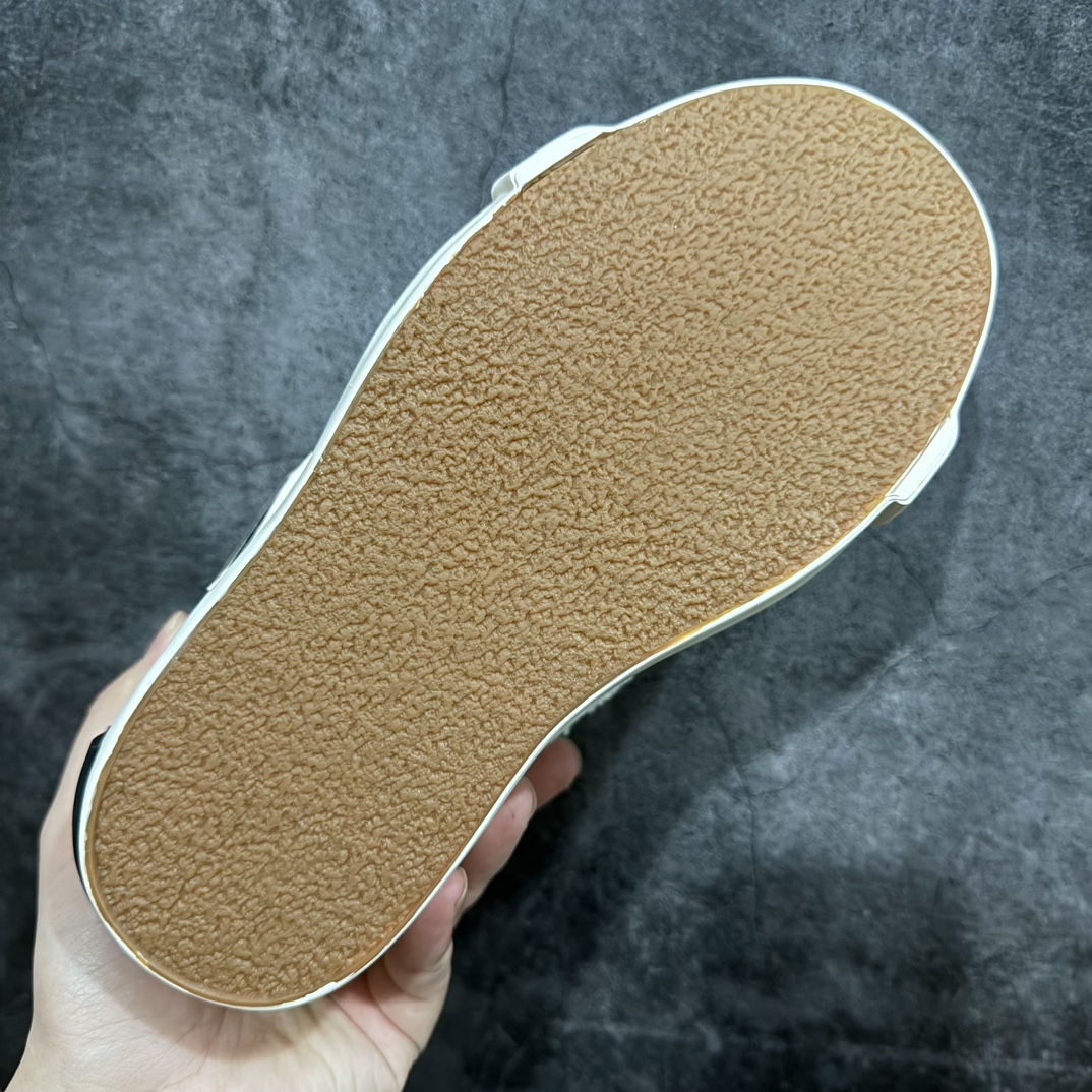 图片[9]-【广东纯原版本】xVessel 吴建豪 新款牛轧糖系列，真正莞产，做法顶级ZP复刻 于文文 李汶翰 罗一周 吴克群 刘逸云 白澍 田嘉瑞 明星同款 ！整体设计有一种巴黎世家和匡威的结合版简直搭配的不要太帅气啊，采用原版进口帆布面料质感超好！整鞋是采用原版硫化鞋的做法，整体暗藏锋芒，流露活力气场，让你自在掌控。 面料 进口帆布布料 内里 进口透气网布 全鞋身进口超弹海绵 35-45-选品中心