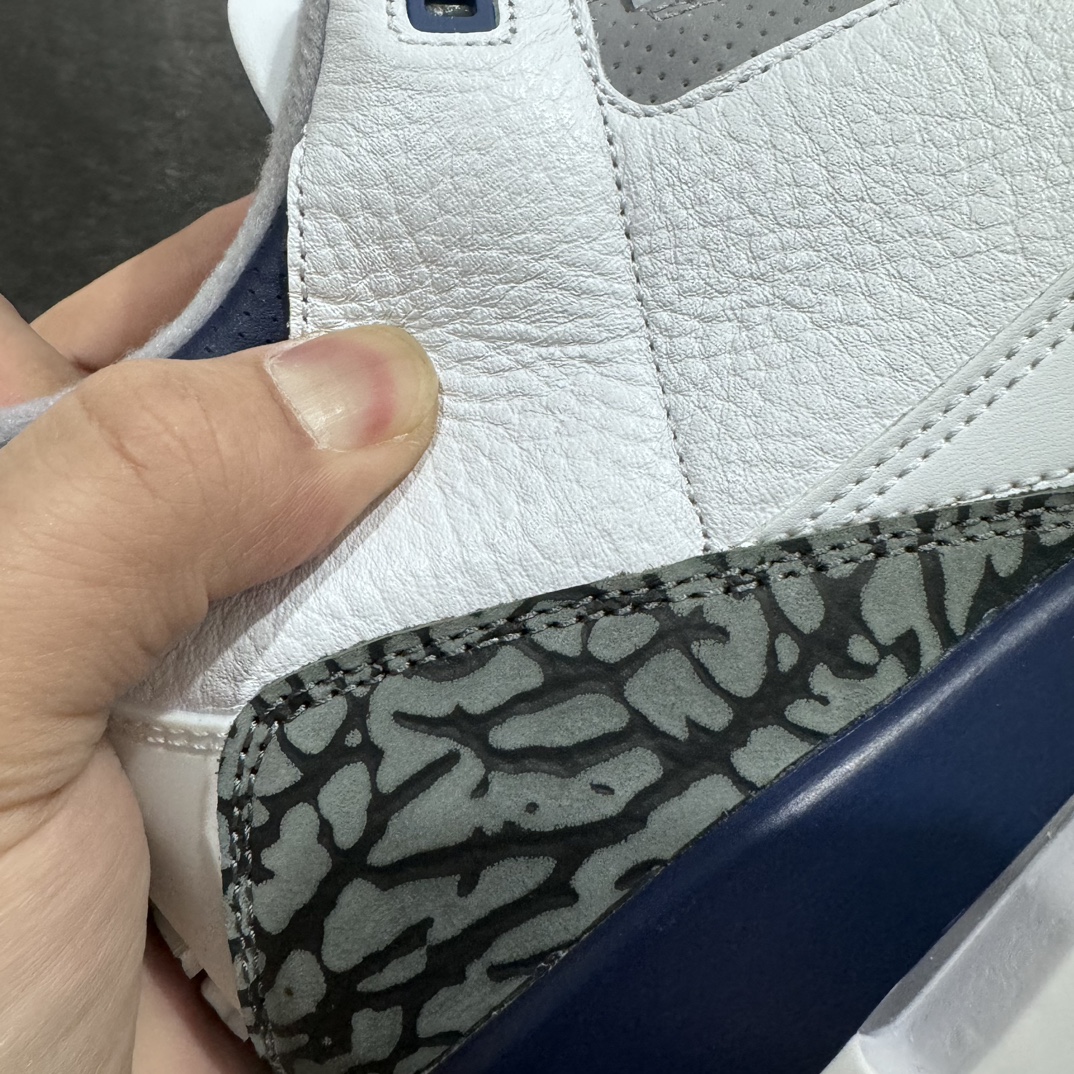 图片[3]-【纯原JS版本】Air Jordan AJ3 Midnight Navy复古灰蓝 CT8532-140 全套原纸板楦头开发 原厂大底磨具加持立体防滑纹理 原装可视Air Sole气垫 原汁原味最完美的三代版型 唯一正确鞋头趴度弧度高度鞋身腰线 原厂TPU彩虹扎染后跟饰片 正确内里反口里网布 皮料菱角分明不变形无多余毛边 广东原厂zp同批次手工大底描漆拉丝 市场唯一原厂鞋扣模具 原厂织唛标 原厂飞人电绣工艺 尾指中部跳三针 独家绑鞋带手法 印刷中底布 四线拉帮 米色美纹纸贴合固定 进口港宝加持 后跟自然饱满 全鞋荧光划线卡点 追求极致完美 每一双都是工艺品 多重QC质检 超越公司货的品控标准 实实在在的免检产品  尺码：40 40.5 41 42 42.5 43 44 44.5 45 46 47.5 48.5-莆田鞋批发中心