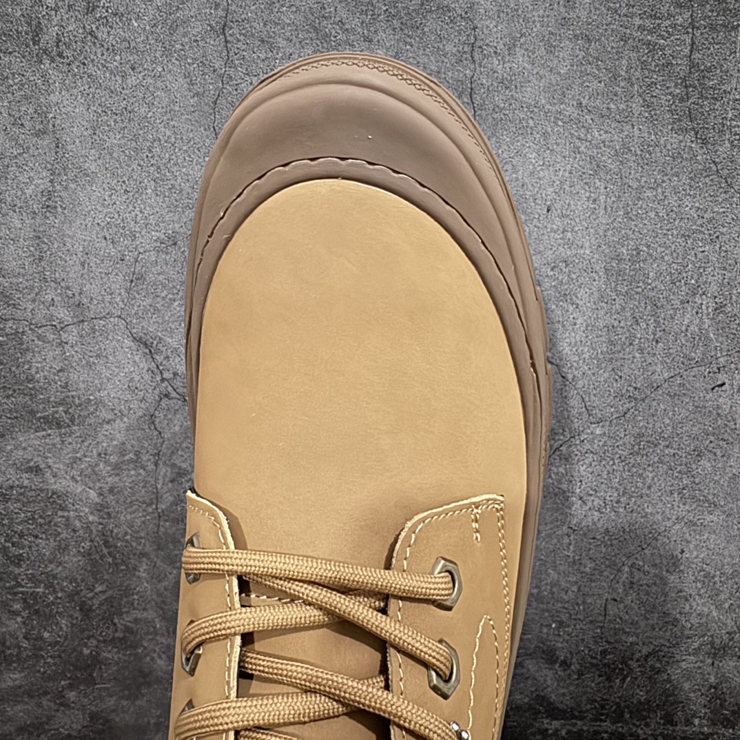 图片[5]-【广东纯原版本】Timberland添柏岚/天伯伦 户外休闲时尚马丁靴系列 广东大厂出品 全新工艺升级 23ss秋冬新款 原盒原包装 面料采用意大利🇮🇹进口手抓牛皮 搭配防臭防腐真皮乳胶鞋垫 给您完美的穿着体验 质量考究耐穿 型男必备 专治不帅 高品质脚感一流 全套官网统一包装 今年冬季防寒户外专用 日常随意搭配 货号： TB20359Y 尺码：39 40 41 42 43 44 (皮鞋码)-选品中心