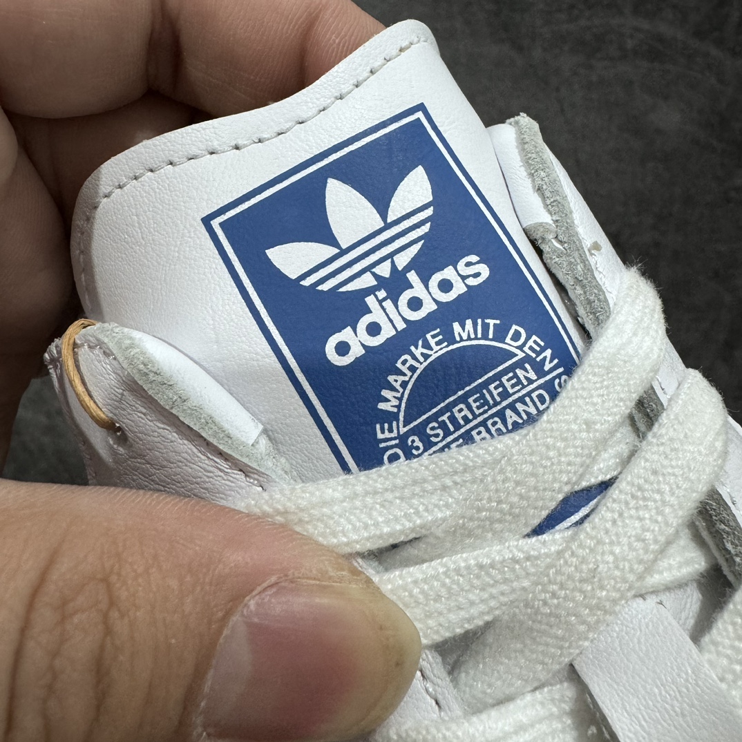 图片[4]-【渠道版】AD 阿迪 Samba OG 桑巴低帮休闲板鞋 B75806 新版本出货 原数据纸板开发 全鞋身同样采用头层皮打造 私模大底 非市面公底 真实半码 最小有做35.5 尺码：35.5 36 36.5 37 38 38.5 39 40 40.5 41 42 42.5 43 44 44.5 45-选品中心