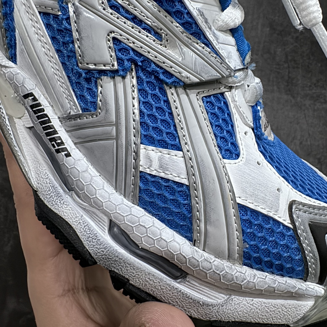 图片[4]-【XA版本】Balenciaga Runer 巴黎世家7代 破坏风 手工做旧款复古老爹鞋 白蓝做旧nn全新版本出货 核心配合工厂优势供应市场最优品质 鞋型细节做旧等都好于市场版本n不但比市场货好 而且比市场货便宜💪🏻n原厂点胶工艺同步原鞋 区别市面所有版本n非市面所有固定TPU，原厂订制胶棒 一切细节高端还原  ，欢迎挑刺💪🏻 尺码：35-46-莆田鞋批发中心