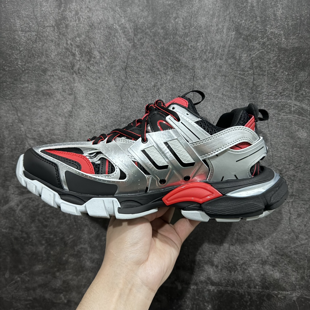 巴黎世家3代系列BalenciagaTrack3.0低帮老爹鞋灰红银纯原版本原装大盒从里到外一切百分百还