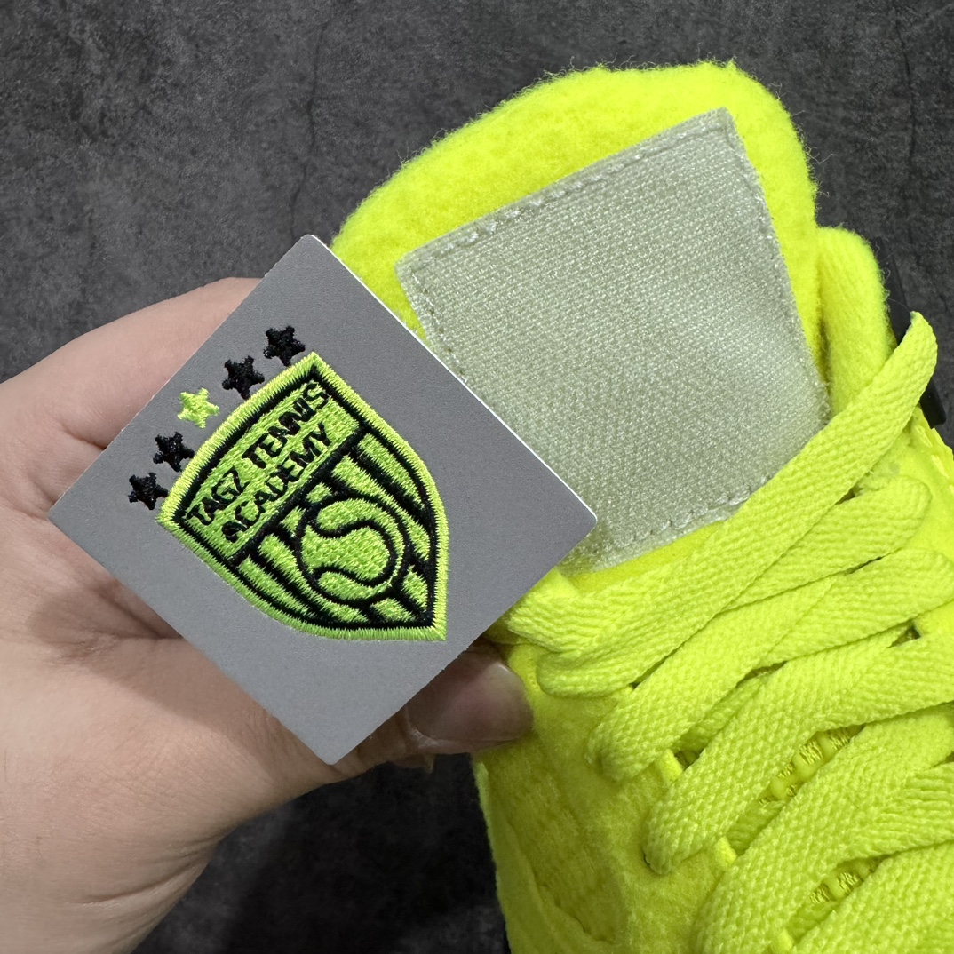 图片[9]-【外贸版本】Air Jordan AJ4 Retro网球🎾 荧光绿 绒面 DV6773-700外贸订单 全套原纸板楦头开发 确保原汁原味 完美呈现四代版型 定制优质皮料 完美鞋型匹配公司货 正确TPU鞋舌锁扣 最新原厂底模 大底卡色咬花完美 鞋柜必备鞋款 终端现货供应  尺码：40 40.5 41 42 42.5 43 44 44.5 45 46 47.5 48.5-莆田鞋批发中心