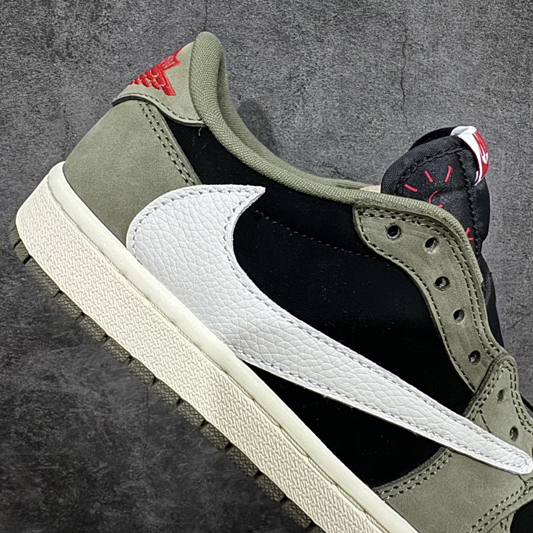 图片[7]-【KZ神版莞产】Travis Scott x Air Jordan AJ1 Low OG SP TS联名军绿倒钩7.0低帮 DM7866-002全系列配色 外贸特供批次 新配色不断更新开发 市场中端王者 全套原纸板楦头开发 确保原汁原味 完美呈现一代版型 一比一鞋头弧度高度鞋身弧度 此版本只针对中端市场 细节品控鞋型随意秒杀市面同价位 鞋型完美 不臃肿别扭 头层皮料加持 用料绝不含糊 进口玻璃冲刀皮料裁剪零毛边 电脑针车工艺 超高鞋面清洁度 最高QC检验标准 控制溢胶瑕疵 原盒原配 飞翼3D高频深度立体 工艺方面大到整体鞋型 漏斗收腰 底线拉帮 LOGO立体程度 小到针眼排布 载片对称 冲孔效果 鞋标规范 鞋垫背胶等等 无一不是口碑收割 每双都是一个回头客SIZE：36 36.5 37.5 38 38.5 39 40 40.5 41 42 42.5 43 44 44.5 45 46 47.5-莆田鞋批发中心