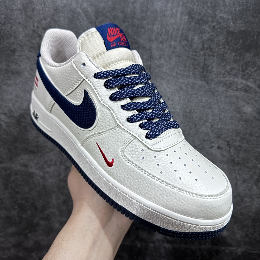 Supreme x Nike Air Force 1'07 Low joint model off-white and dark blue sneakers HD9888-003