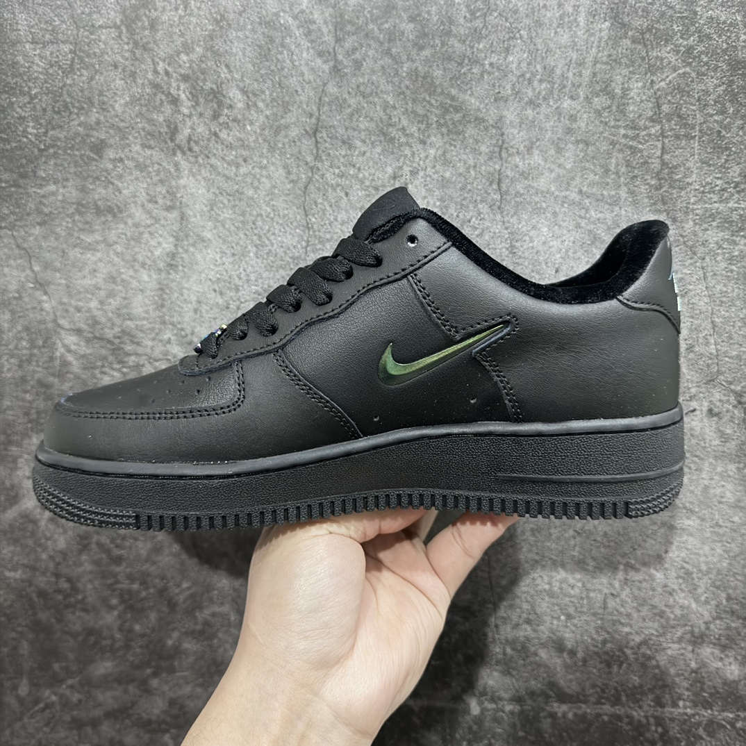 New Nike Air Force 1'07 Low SE”Just Do It 'Tie Dye Swoosh” Air Force One Sneakers ”Leather All Black Laser JDI Small Hook” FB8251-001