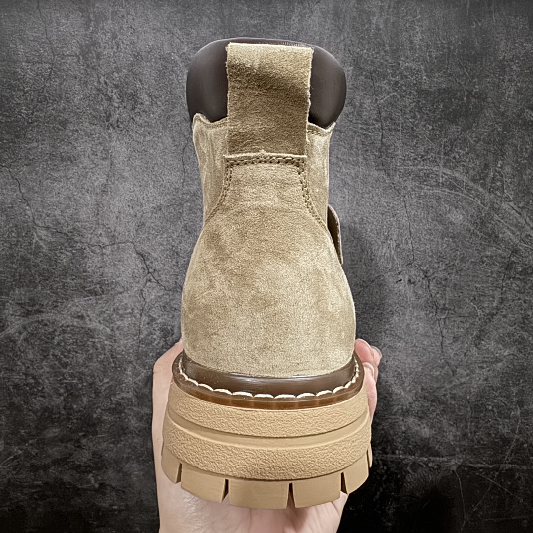 图片[4]-【广东纯原版本】Timberland添柏岚/天伯伦 户外休闲时尚马丁靴系列 广东大厂出品 全新工艺升级 秋冬新款 原盒原包装 面料采用意大利🇮🇹进口手抓牛皮 搭配防臭防腐真皮乳胶鞋垫 给您完美的穿着体验 质量考究耐穿 型男必备 专治不帅 高品质脚感一流 全套官网统一包装 今年冬季防寒户外专用 日常随意搭配 货号： TB10082Y 尺码：38 39 40 41 42 43 44 (皮鞋码)-选品中心