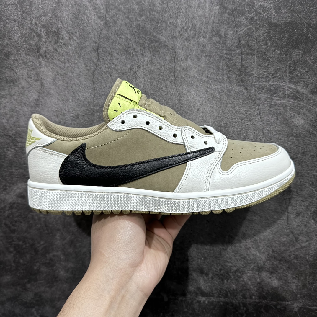 【全新GX版】Travis Scott x Air Jordan AJ1 Low Golf \”Olive\” TS联名倒钩高尔夫低帮6.0 FZ3124-200nn全新版本出货 巅峰品质 天花板级别n细节改进版 实拍所见即所得 自行揣摩n此版在各大纯原阵营中 绝对是Top级别的存在‼️n实物过于完美 高端零售主推版本 关键价格也不杀猪💪🏻nn纯原第一梯队版本 细节均没毛病 品质自观实拍👇🏻n所有皮料均来自原厂 所有细节均多次校对n针车效果同步原鞋 刺绣拉到原厂定做n原楦原纸板开发 后跟弧度收口自然不对折极致一眼正品既视感 进口玻璃冲刀皮料裁剪零毛边承诺百分百一致原鞋 鞋面清洁度最高 QC检验标准 控制溢胶 鞋盒、防尘纸 配件鞋带 均采购来自原厂n 尺码：36-48.5-莆田鞋批发中心