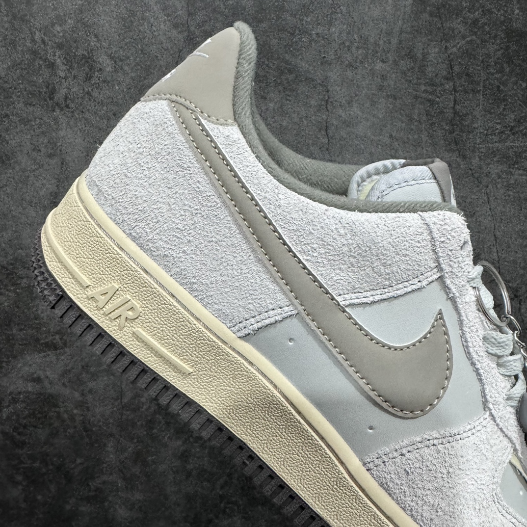 图片[7]-【公司级】Nk Air Force 1\’07 Low \”Fadou\” 法斗灰 空军一号低帮休闲板鞋 KL1201-111n#客供模具 进口猪八革 内置全掌Solo 原楦头纸板 全鞋身灰系三色搭配 一身腱子肉的爱犬法斗 尺码：36 36.5 37.5 38 38.5 39 40 40.5 41 42 42.5 43 44 44.5 45-莆田鞋批发中心