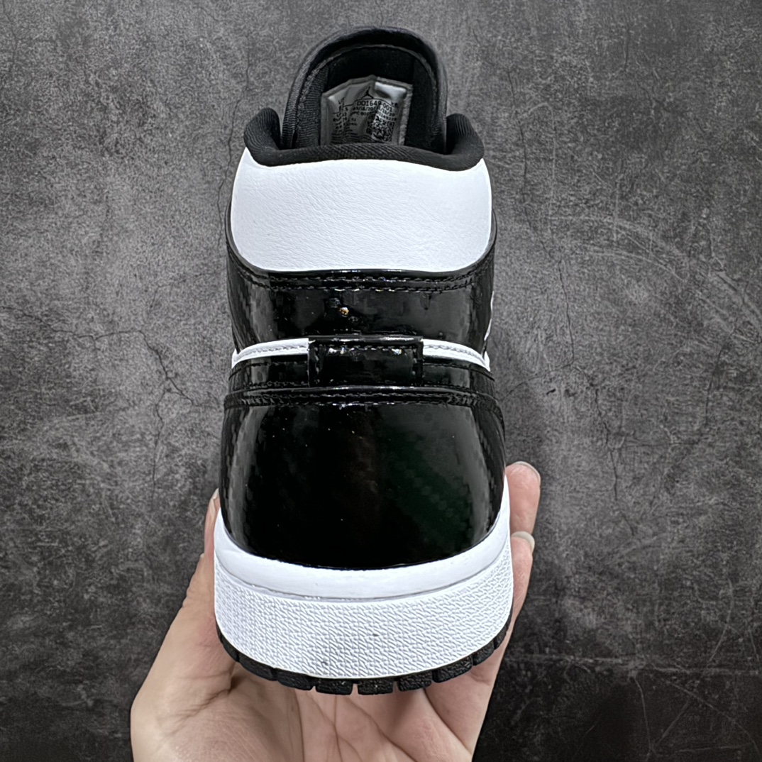 性价比AirJordanAJ1Mid中帮黑白熊猫漆皮全明星DD1649-001原厂内置全掌气垫A模大底头