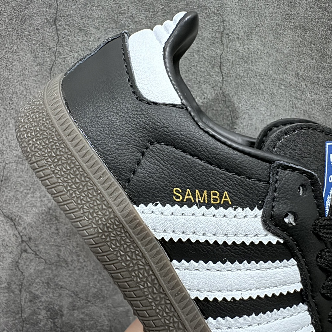 图片[7]-【纯原F版】童鞋版本上线 阿迪达斯/三叶草Adidas Originals Samba OG Kids 桑巴舞系列中大童德训足球风百搭低帮休闲运动板鞋“皮革黑白金焦糖底”B75807 潮爹潮妈追寻的单品🎁 原楦原纸版数据开发 采用环保荔枝纹纤维革组合翻毛皮鞋面材质 内嵌海玻璃环保去臭鞋垫#外置耐磨橡胶大底 带你回味最原始的永远经典， 尺码：26（15cm）27（16cm）28（17cm）29（18cm）30（18.5cm） 31（19cm）32（20cm）33（20.5cm） 34（21.5cm)-选品中心