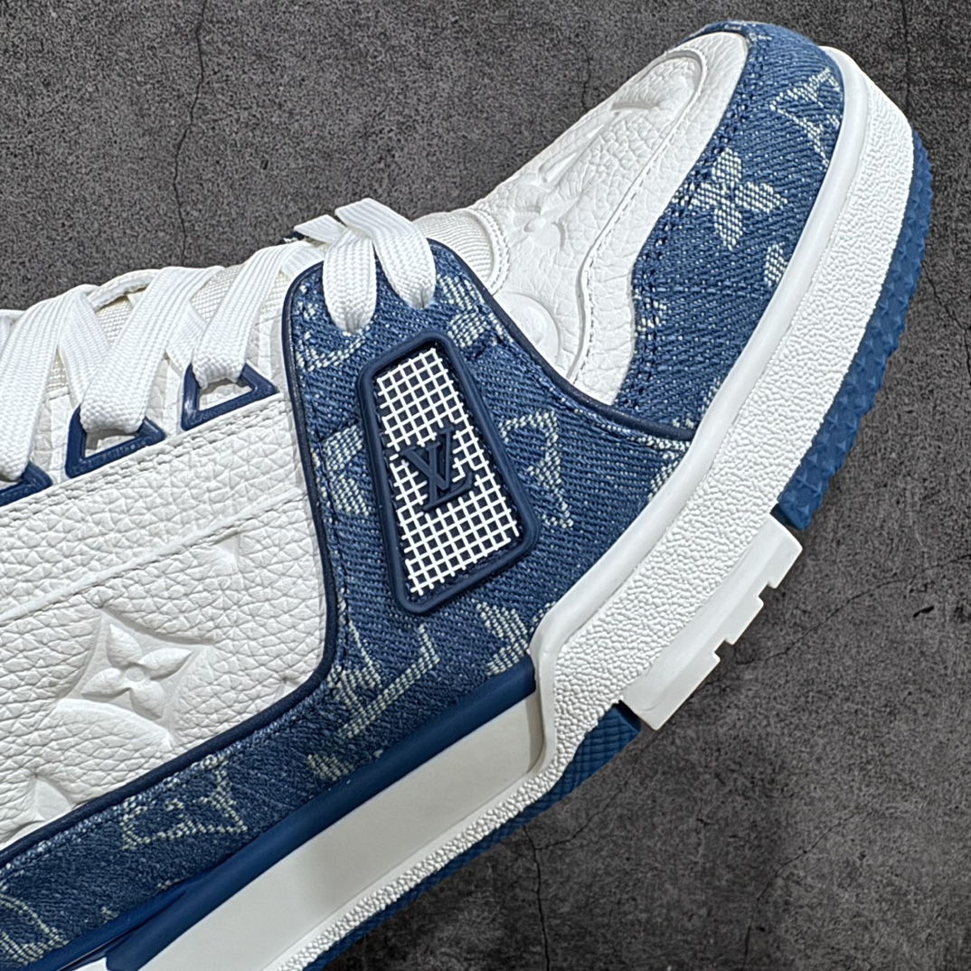 The strongest version of the private order shipment market is officially on sale LV Trainer 2023 version white and blue denim