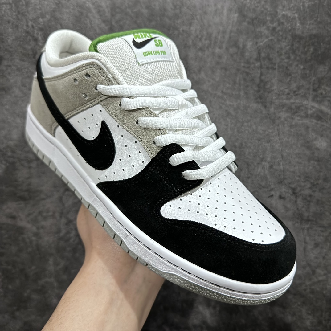 Pure original Y version NK SB Dunk Low ”Chloroph yll” gray, white and black BQ6817-011