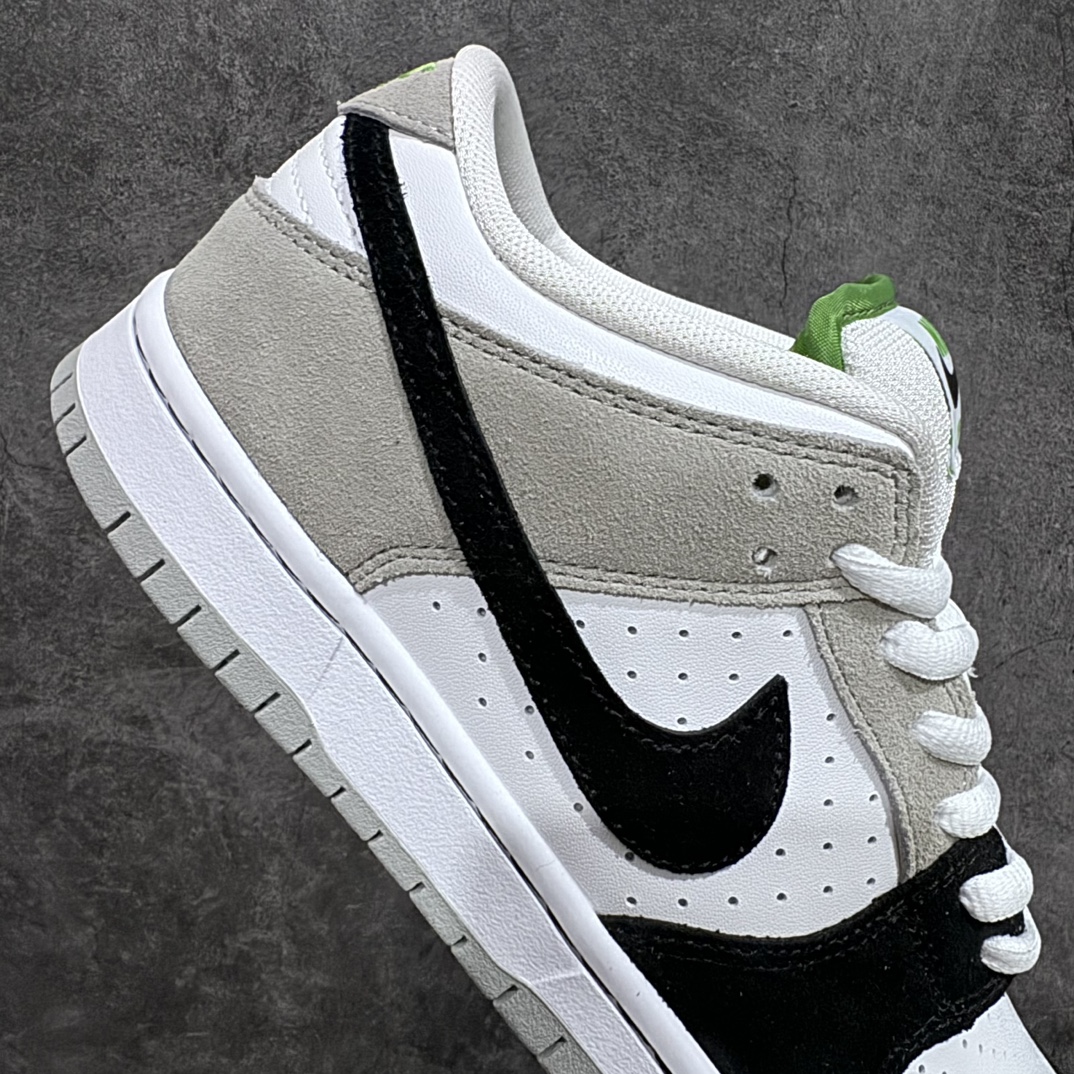 Pure original Y version NK SB Dunk Low ”Chloroph yll” gray, white and black BQ6817-011