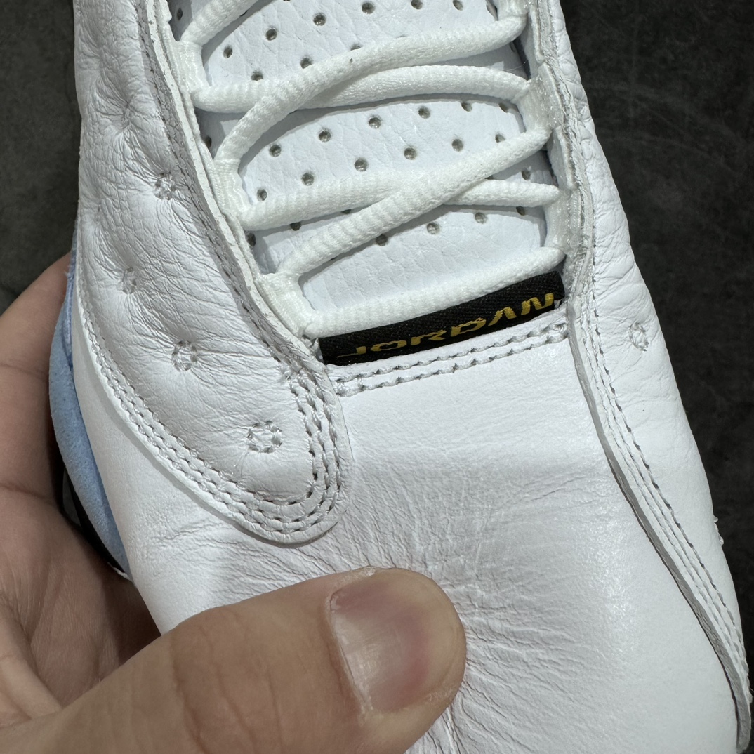 图片[4]-【TK至尊版】Air Jordan AJ13白红芝加哥 414571-170n全新订单配色 高端零售外贸混卖专供品质国内专业外贸AJ大厂出品原厂楦头纸板 原厂皮料打造 3D变色原厂猫眼 真碳板 内置前后双气垫外贸大厂纯原出品 原鞋开发  版型近乎零偏差 采购原厂皮料 LOGO五金部件高价开发私模 杜绝一眼假版本 #原鞋1:1开模大底共3层贴合工艺 三层中间加入海玻璃缓震鞋垫 大底采用进口一次MD而非市面二次MD低价原料成型 进口MD材料异味较少比原鞋还少 市面异味大刺鼻 Size：40 40.5 41 42 42.5 43 44 44.5 45 46 47.5-莆田鞋批发中心